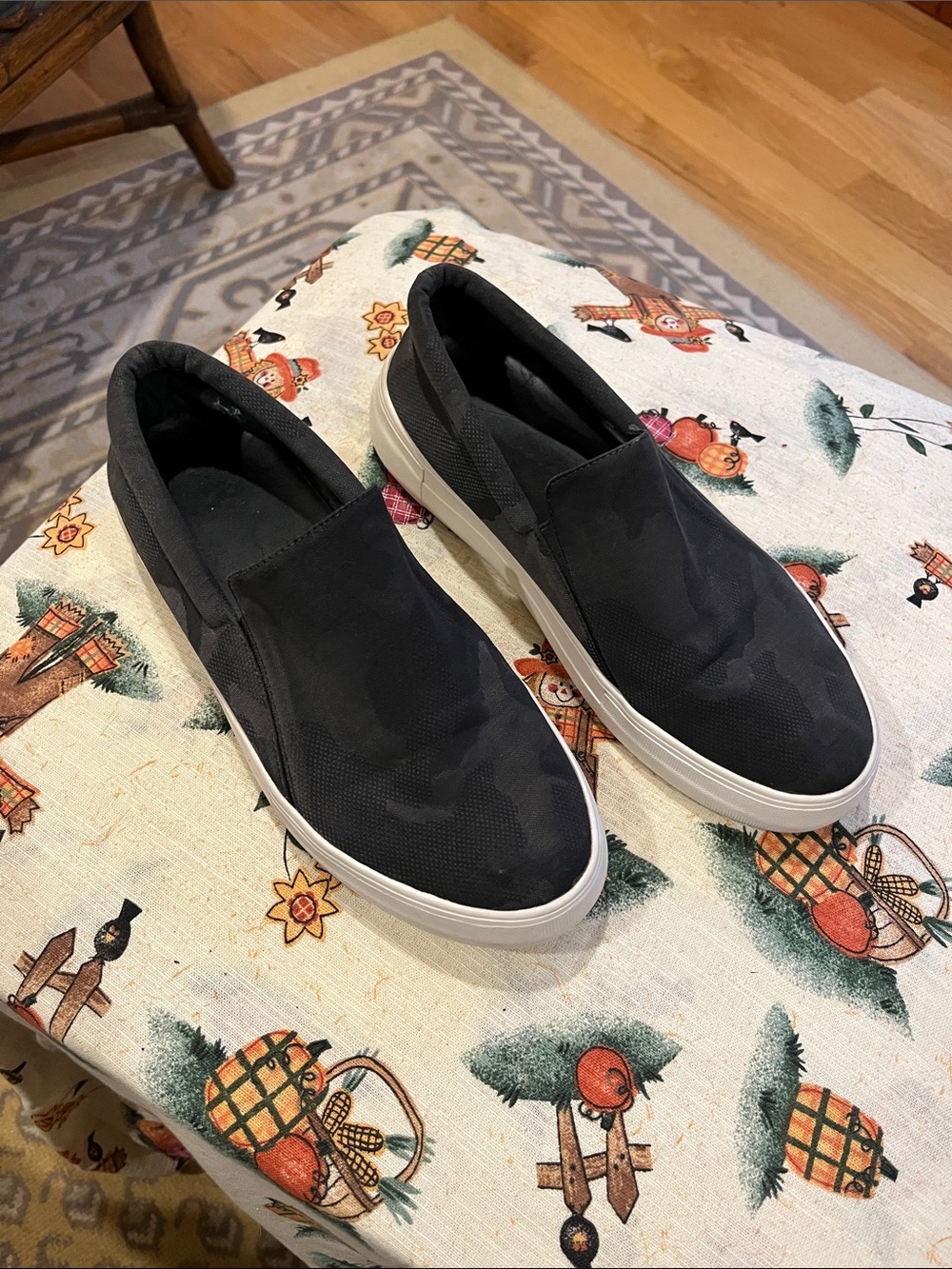 Vince Camuto Black Slip-On Sneakers with White Sole